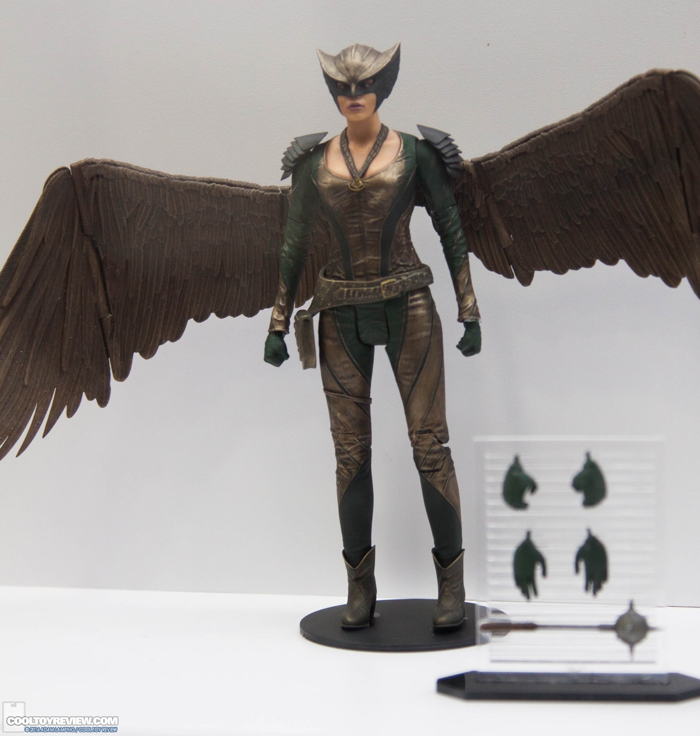 san-diego-comic-con-dc-collectibles-booth-138.jpg