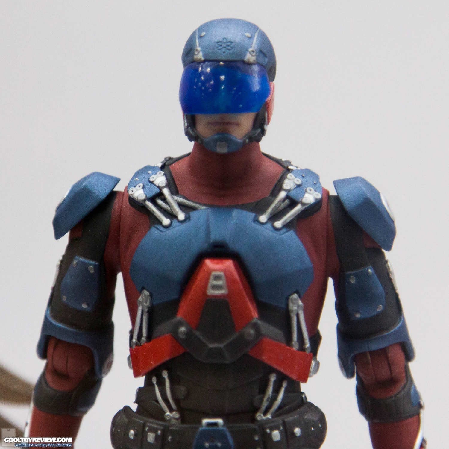 san-diego-comic-con-dc-collectibles-booth-142.jpg