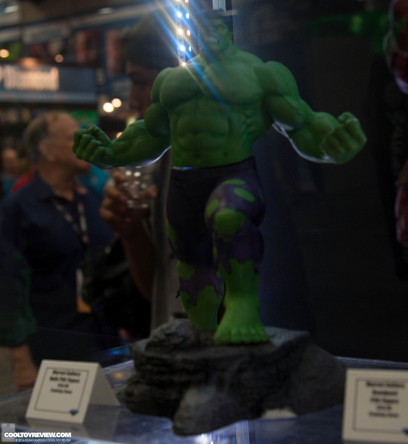 san-diego-comic-con-diamond-select-toys-booth-054.jpg