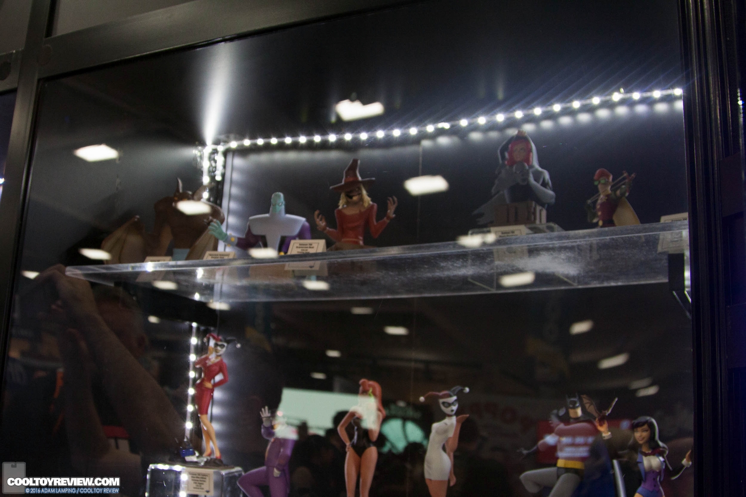 san-diego-comic-con-diamond-select-toys-booth-084.jpg