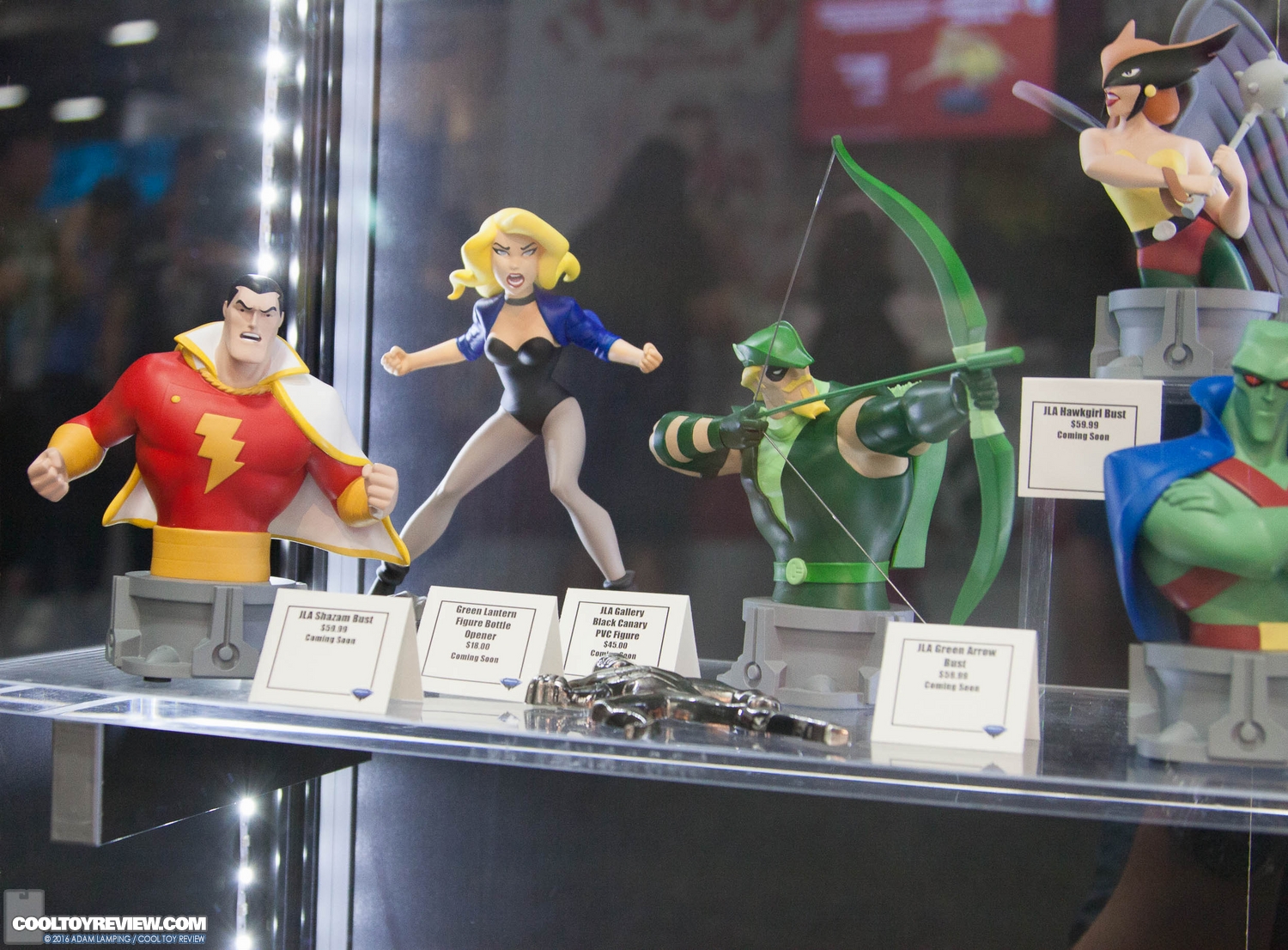 san-diego-comic-con-diamond-select-toys-booth-098.jpg