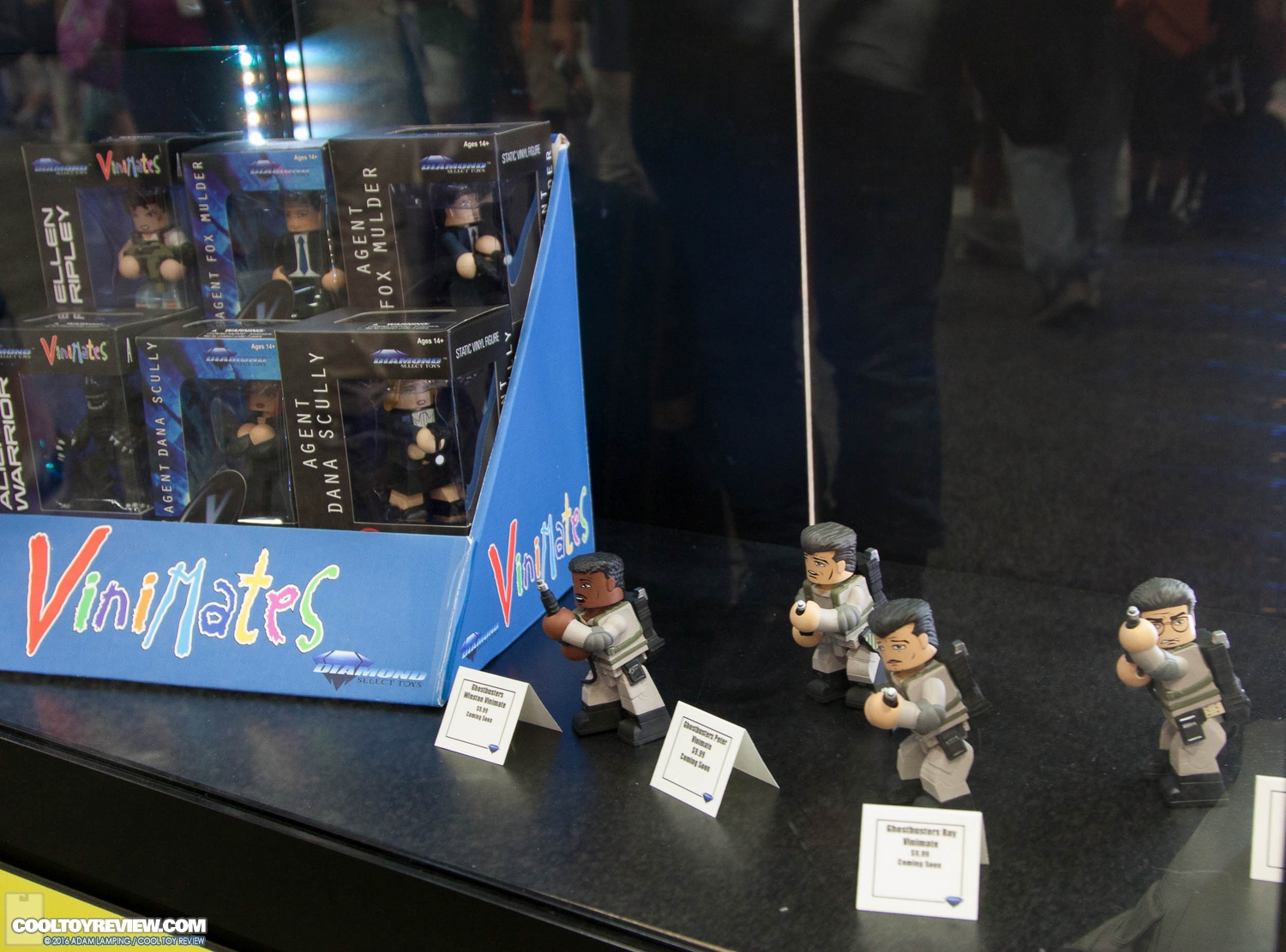 san-diego-comic-con-diamond-select-toys-booth-117.jpg