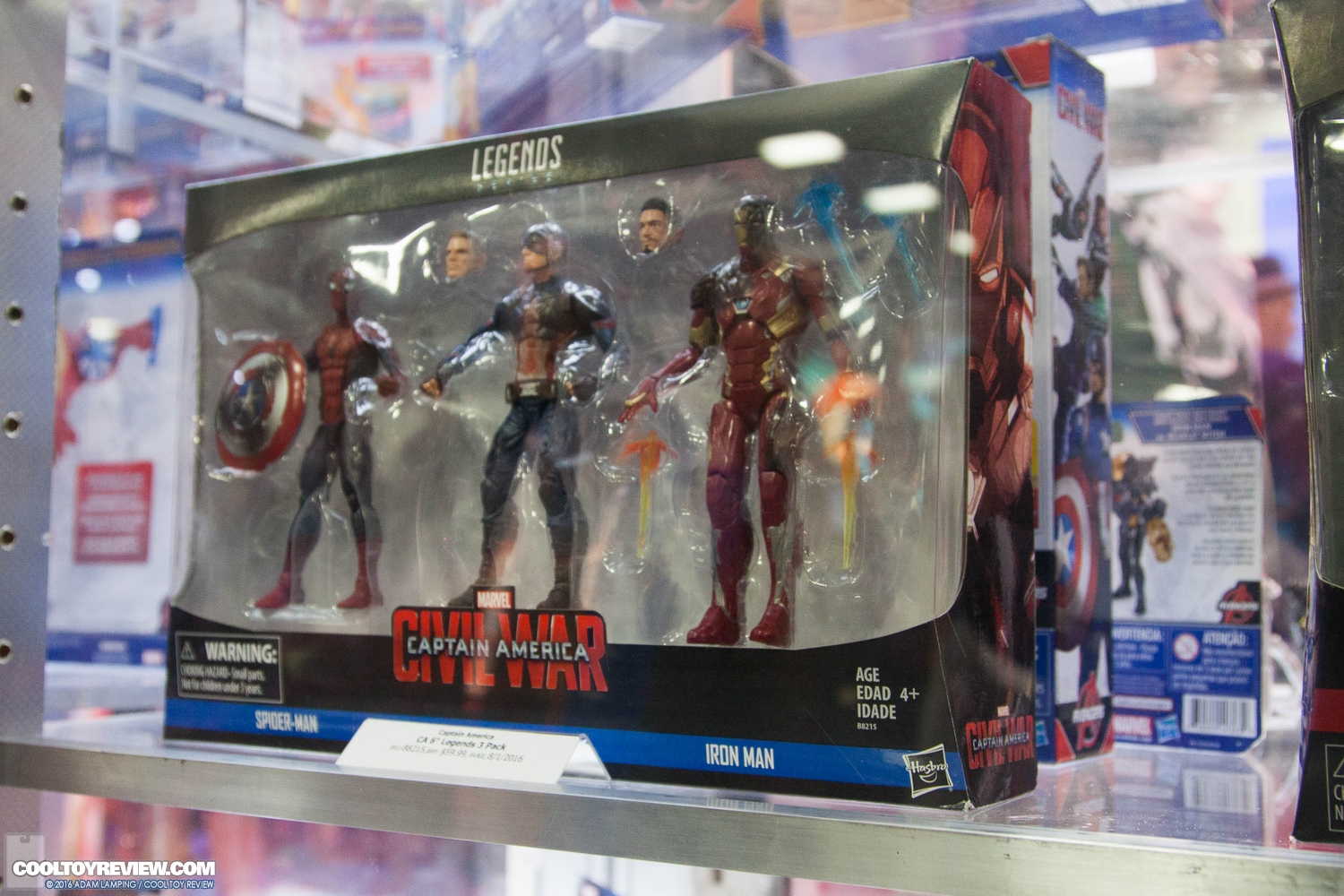 san-diego-comic-con-hasbro-captain-america-civil-war-marvel-legends-050.jpg