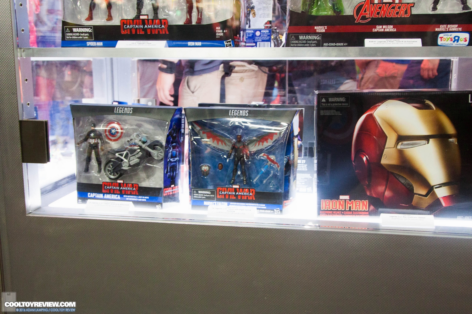 san-diego-comic-con-hasbro-captain-america-civil-war-marvel-legends-052.jpg