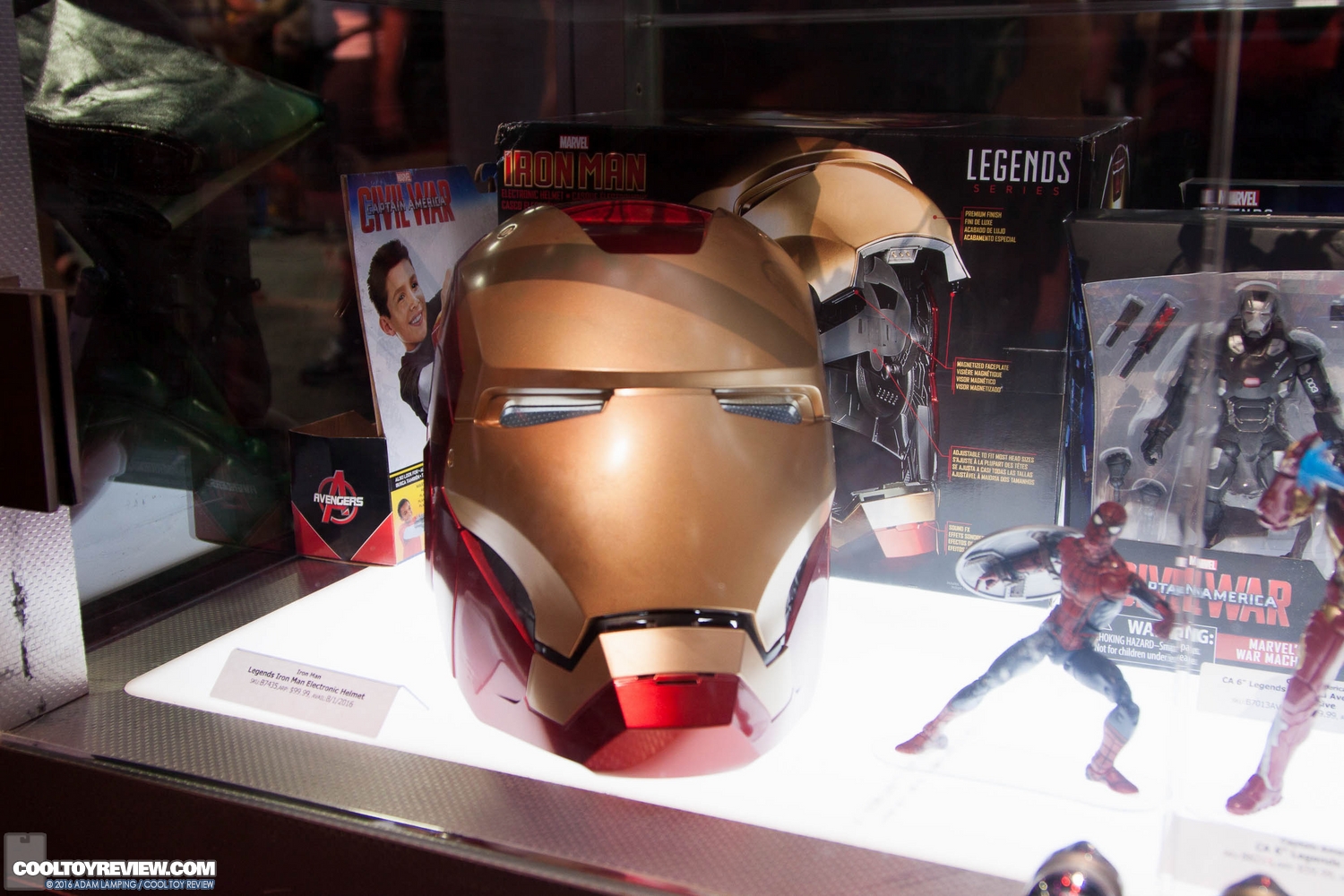 san-diego-comic-con-hasbro-captain-america-civil-war-marvel-legends-066.jpg