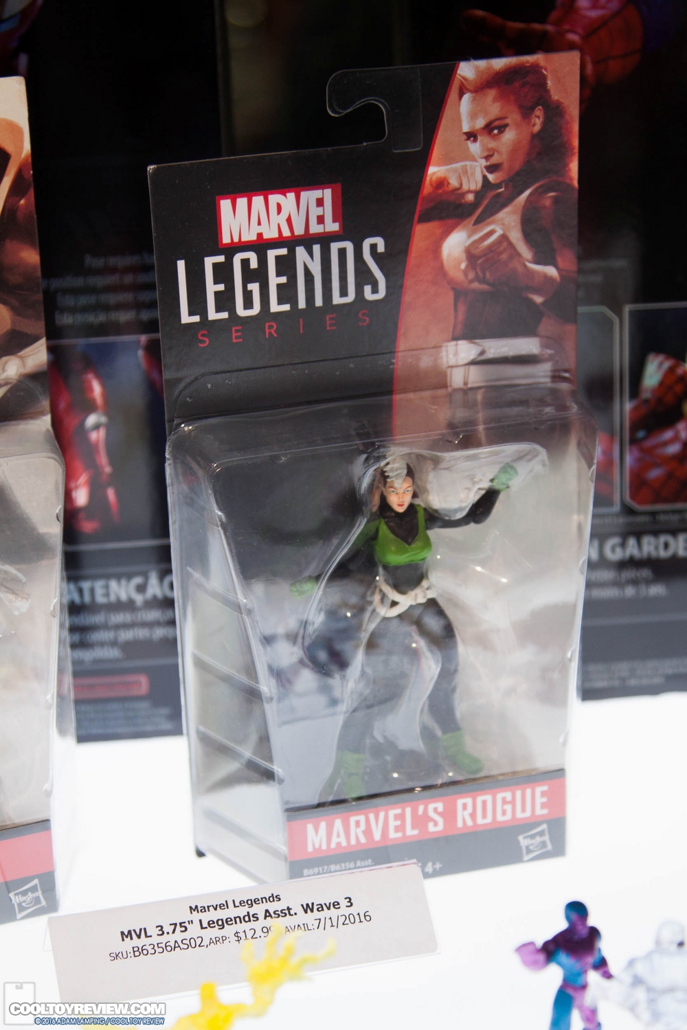 san-diego-comic-con-hasbro-captain-america-civil-war-marvel-legends-100.jpg