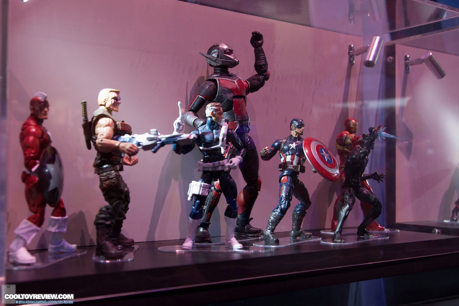 san-diego-comic-con-hasbro-marvel-legends-035.jpg