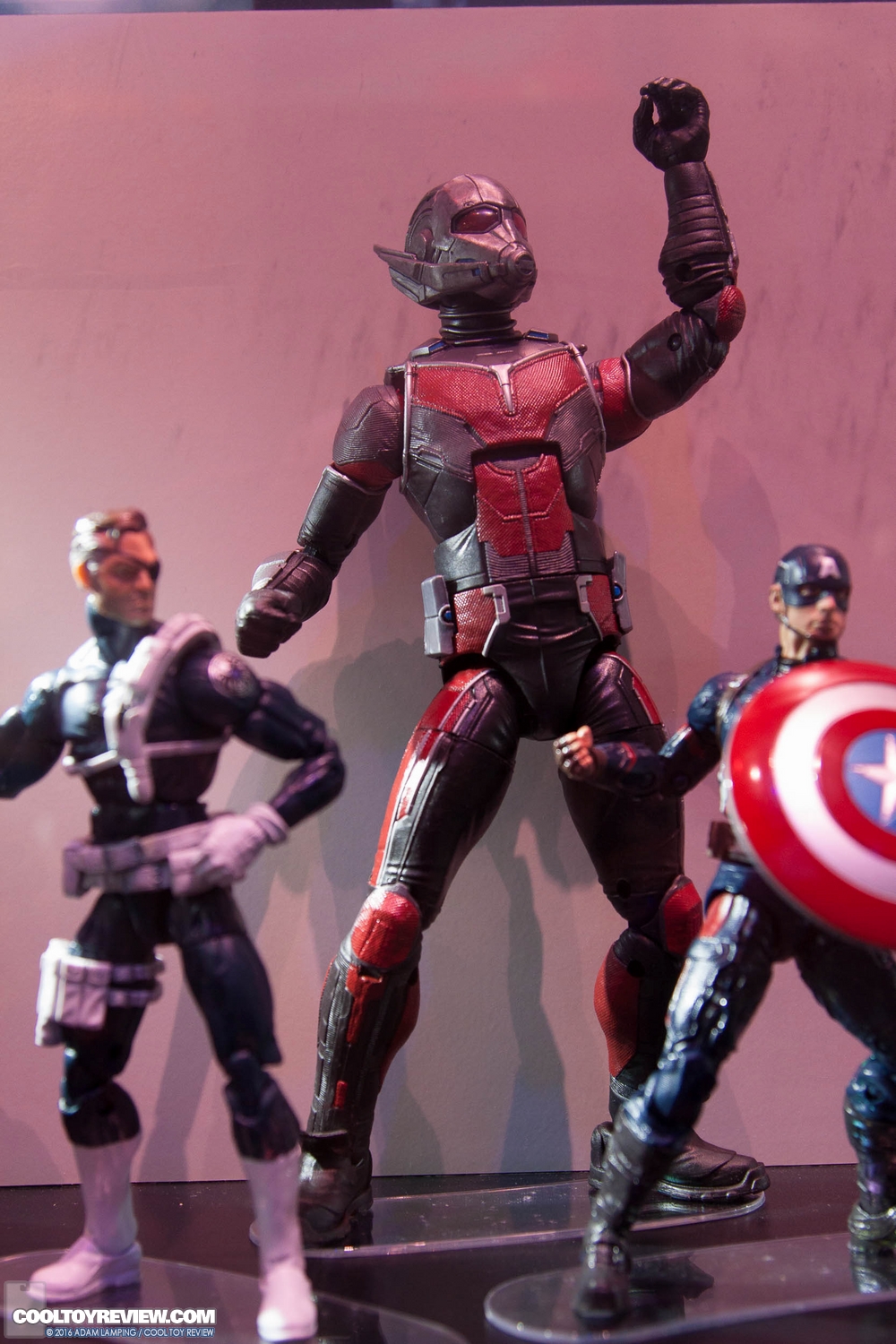 san-diego-comic-con-hasbro-marvel-legends-039.jpg