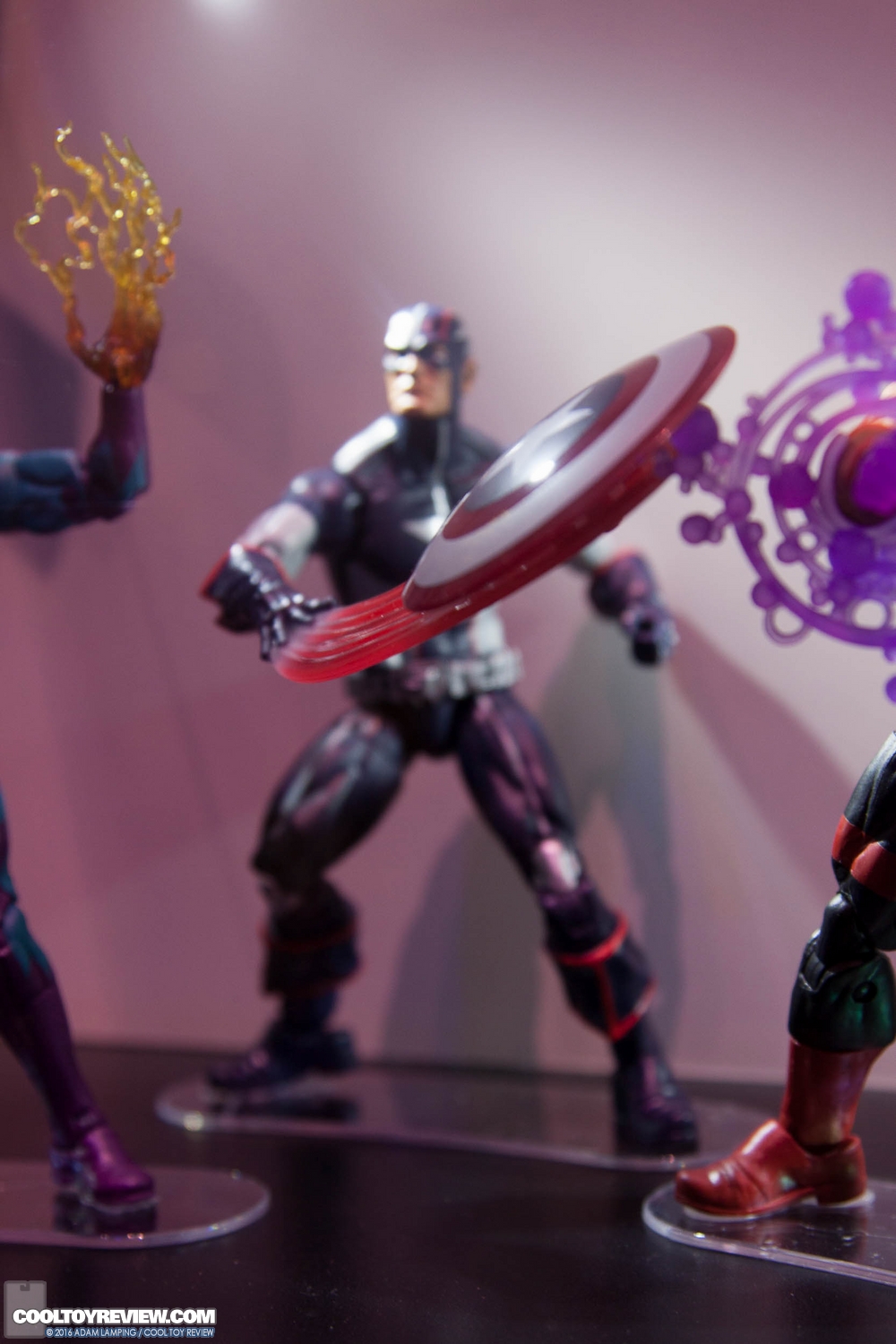 san-diego-comic-con-hasbro-marvel-legends-075.jpg