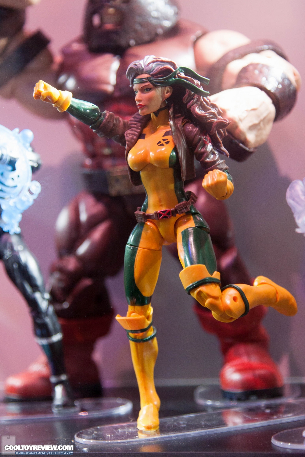 san-diego-comic-con-hasbro-marvel-legends-144.jpg