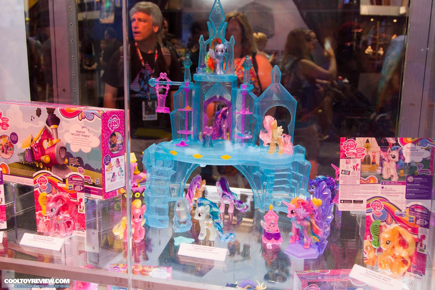 san-diego-comic-con-hasbro-my-little-pony-005.jpg