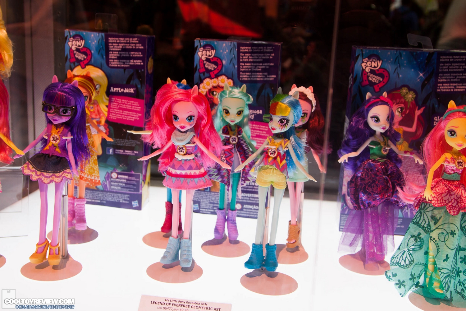 san-diego-comic-con-hasbro-my-little-pony-085.jpg