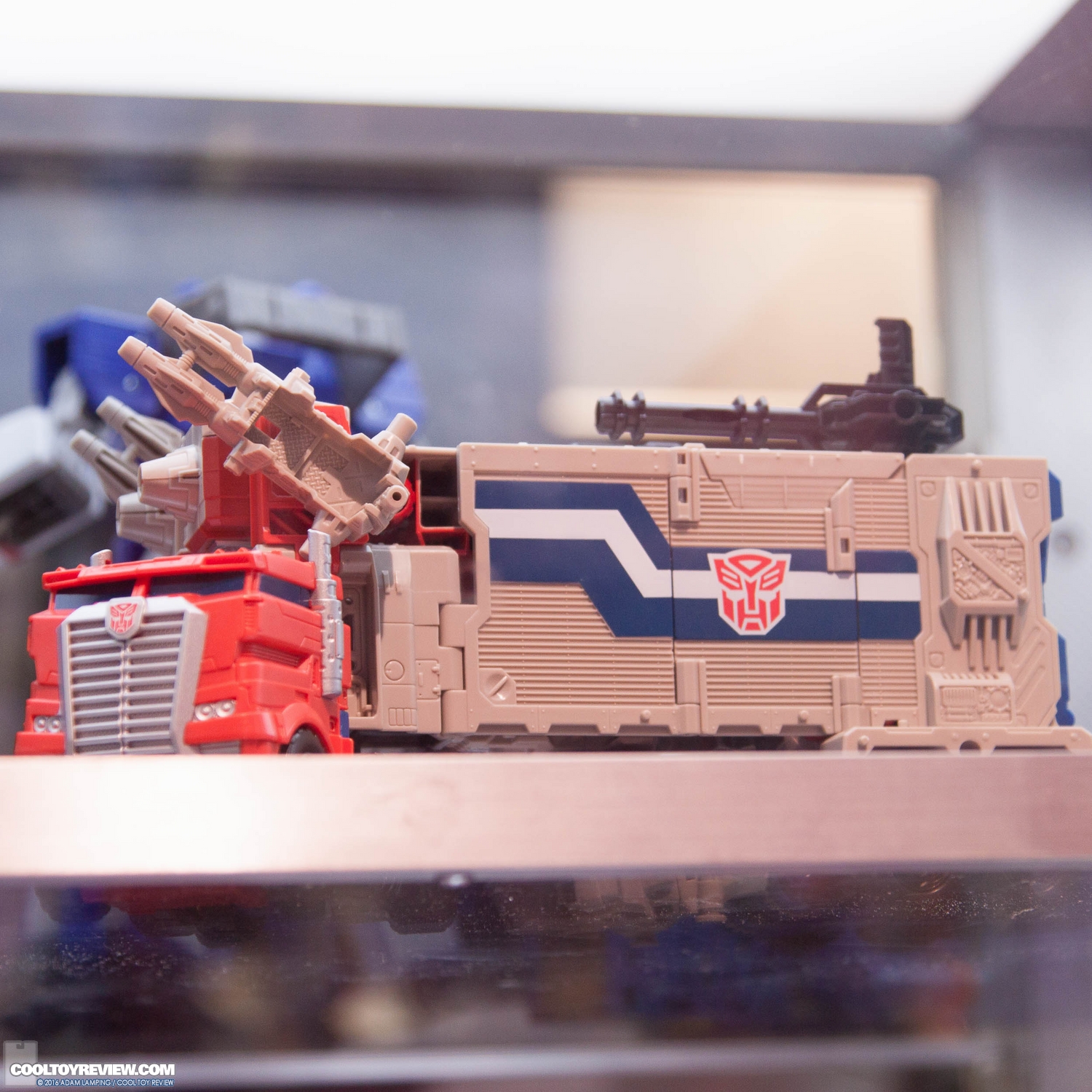 san-diego-comic-con-hasbro-transformers-004.jpg