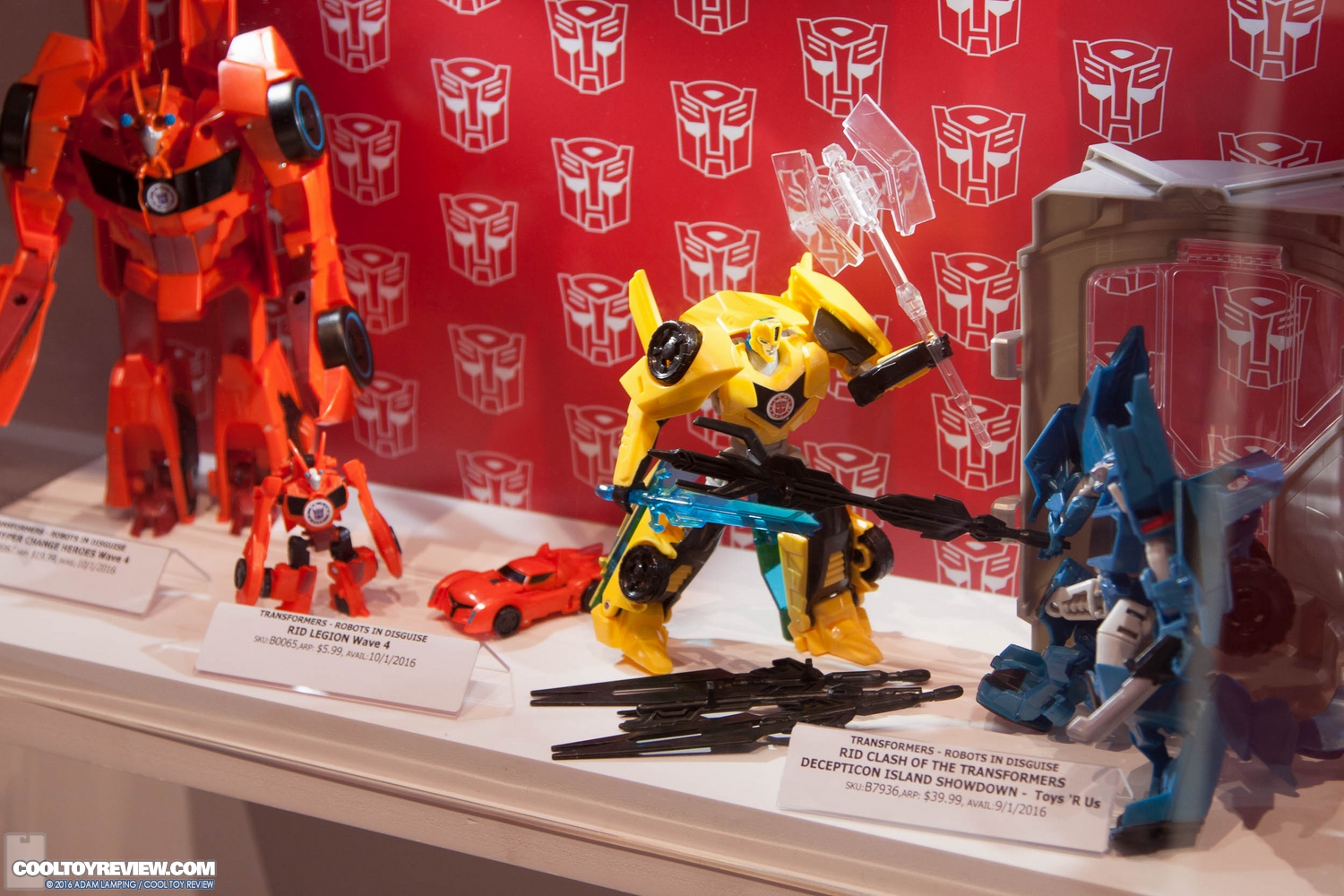 san-diego-comic-con-hasbro-transformers-064.jpg