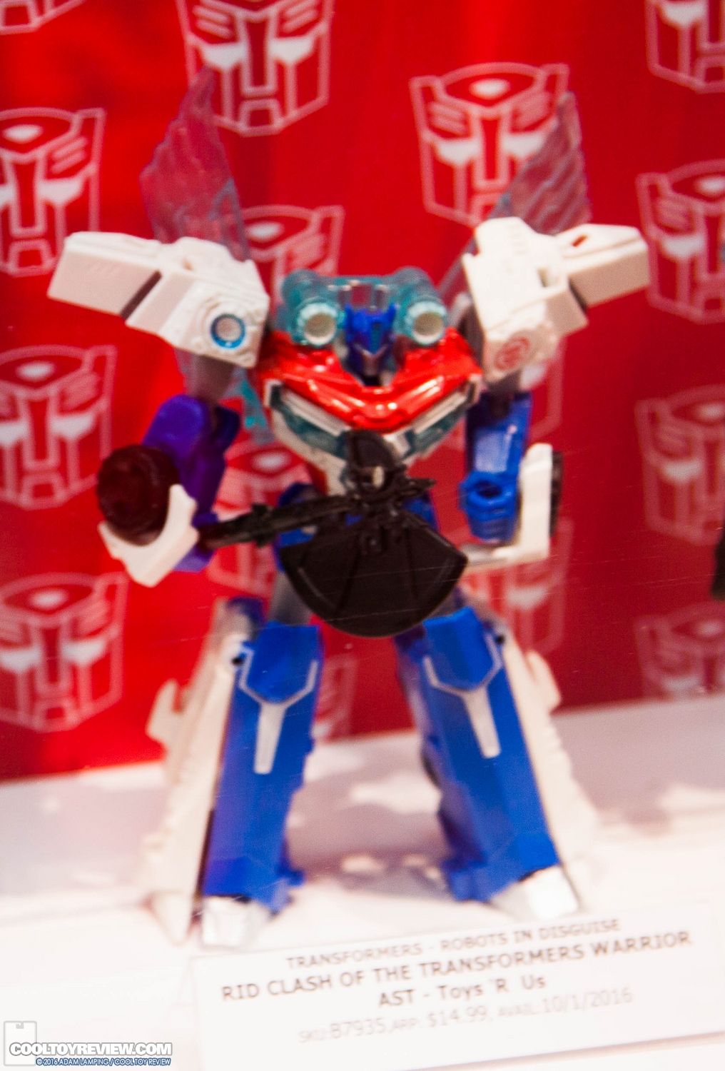 san-diego-comic-con-hasbro-transformers-068.jpg