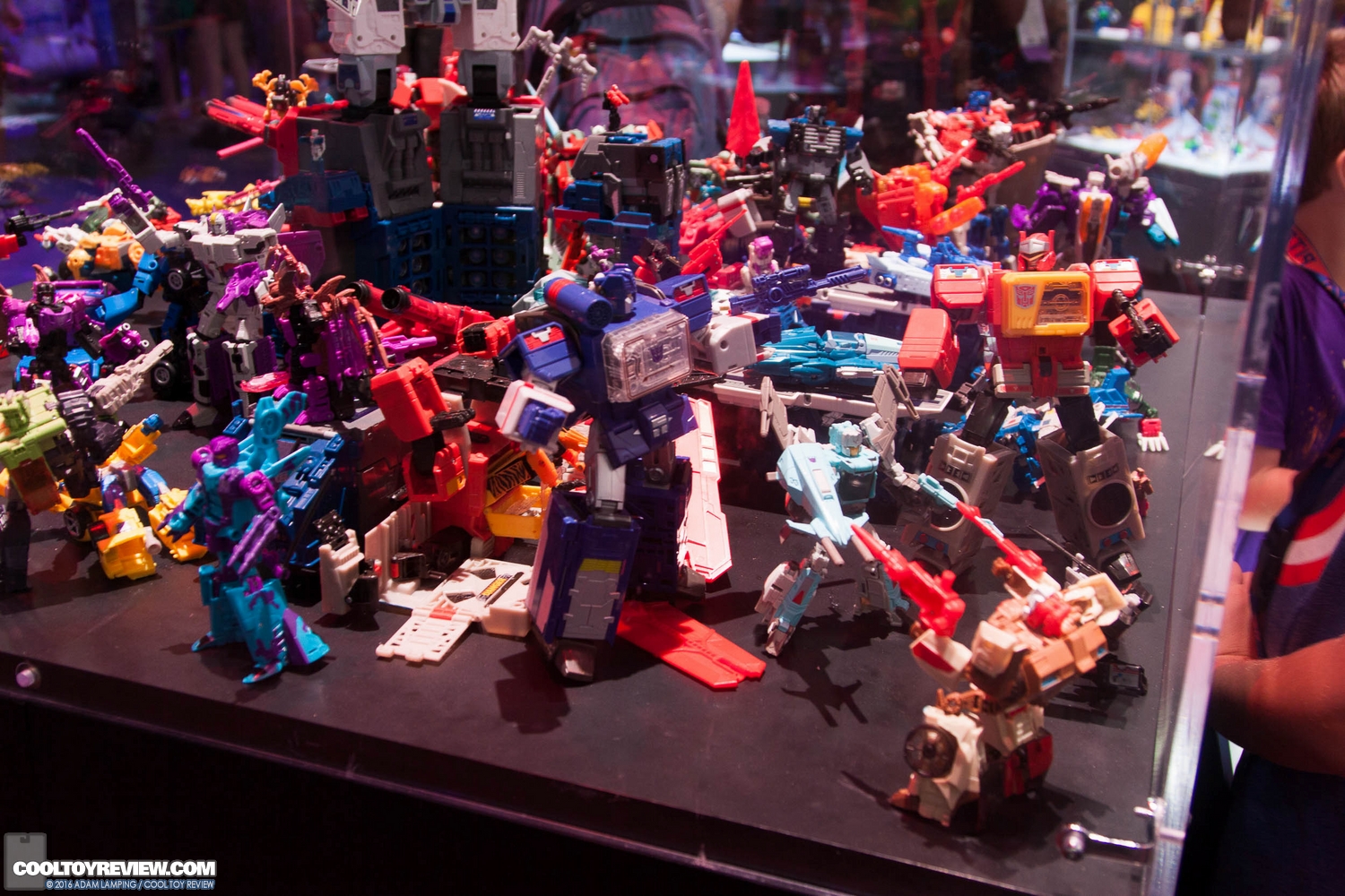 san-diego-comic-con-hasbro-transformers-078.jpg