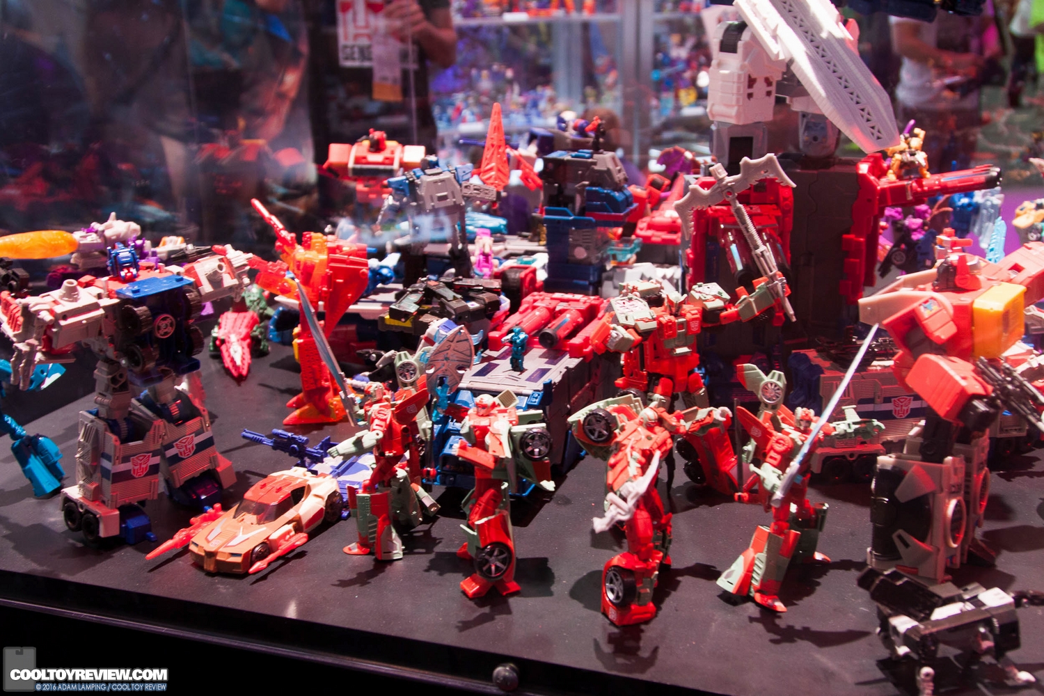 san-diego-comic-con-hasbro-transformers-083.jpg