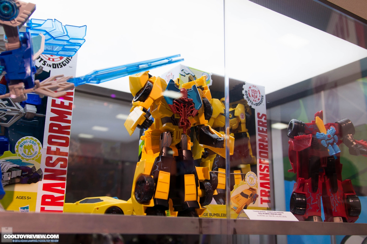 san-diego-comic-con-hasbro-transformers-093.jpg