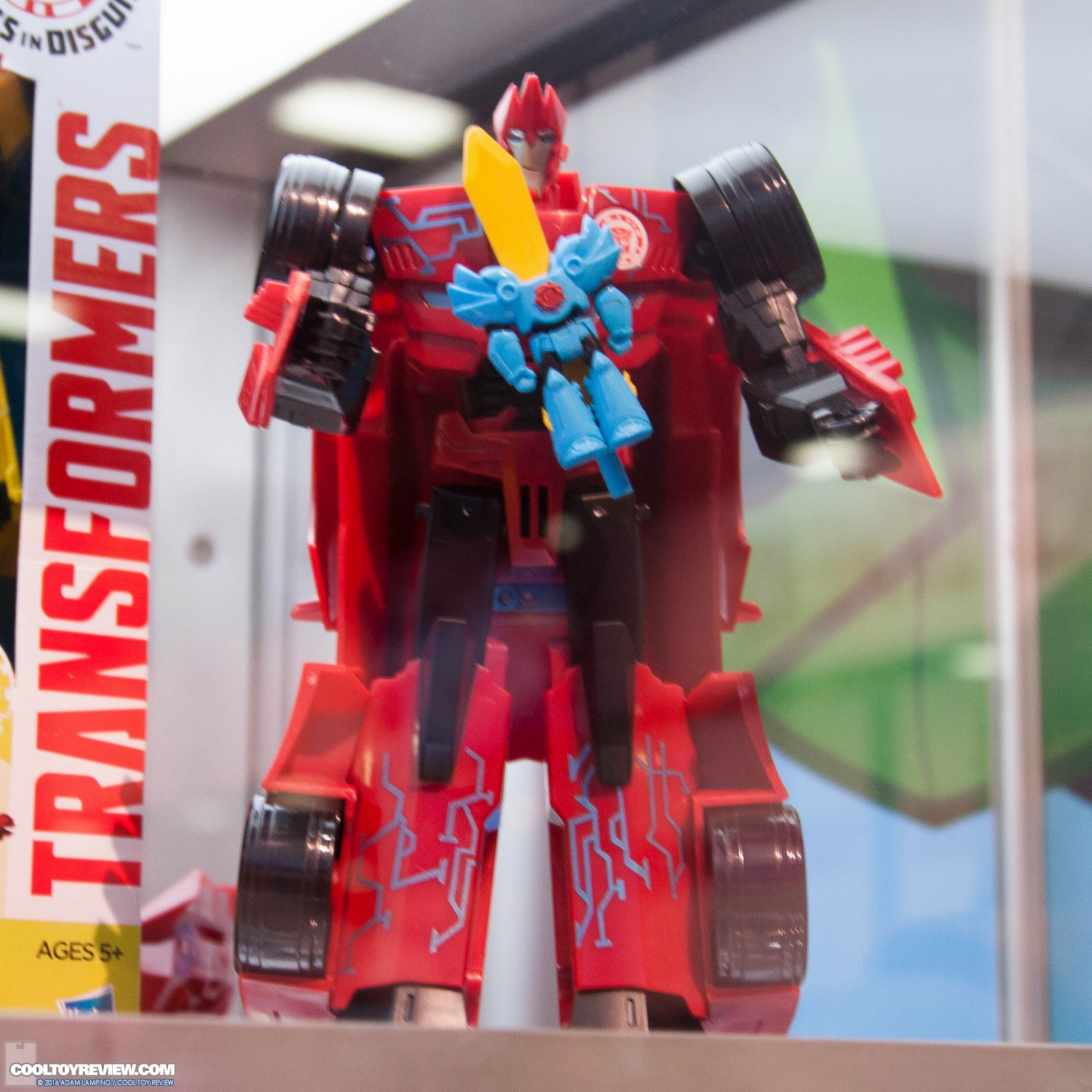 san-diego-comic-con-hasbro-transformers-094.jpg