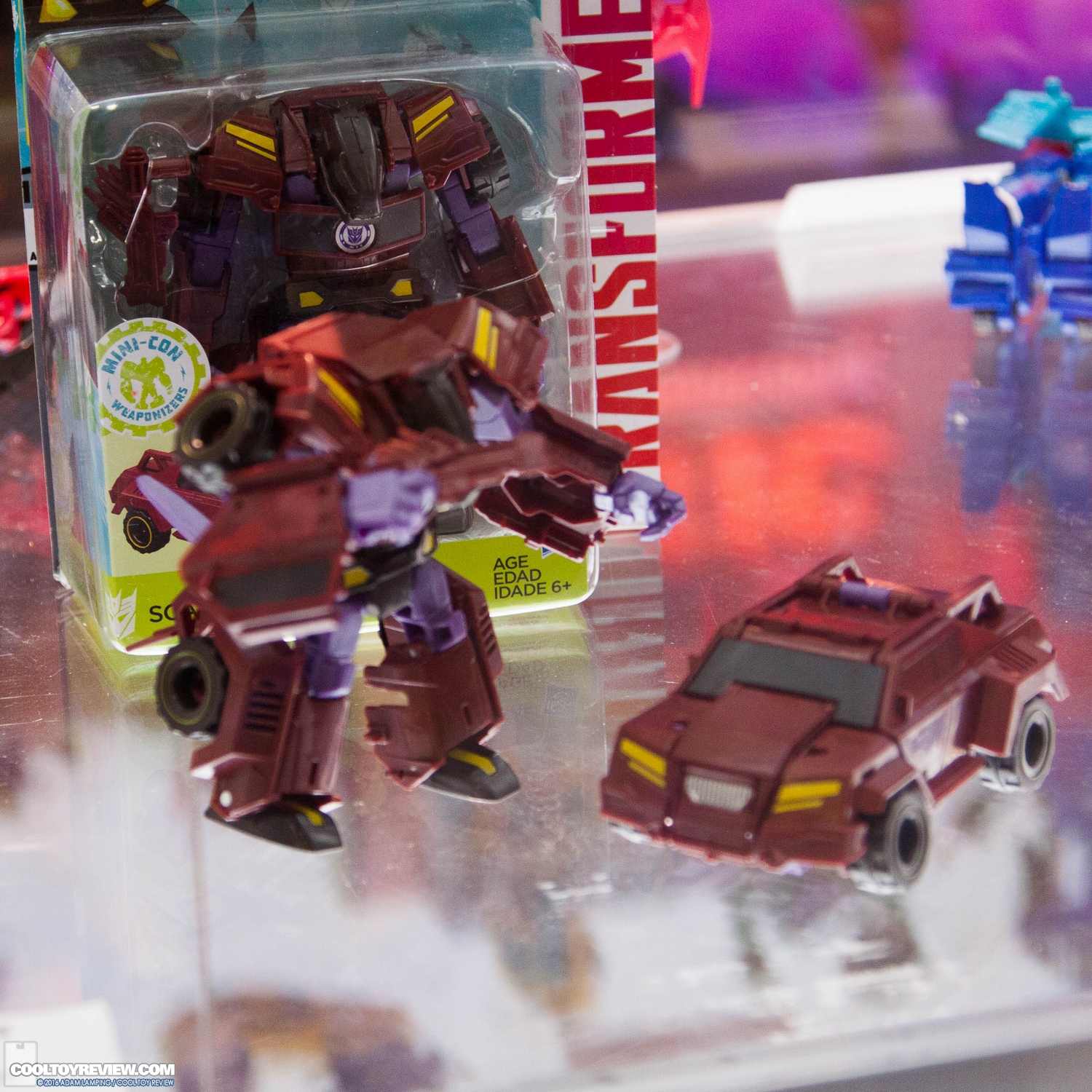 san-diego-comic-con-hasbro-transformers-126.jpg