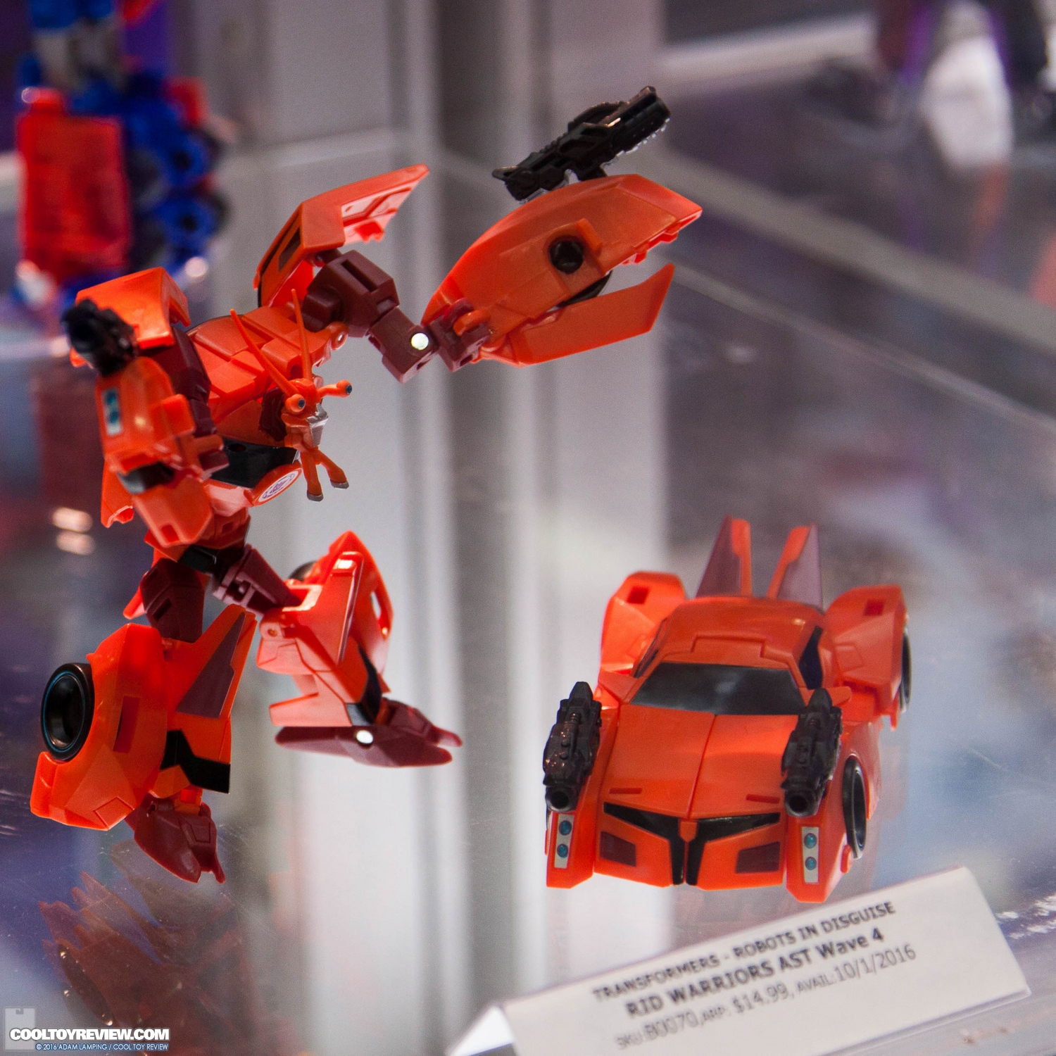 san-diego-comic-con-hasbro-transformers-127.jpg