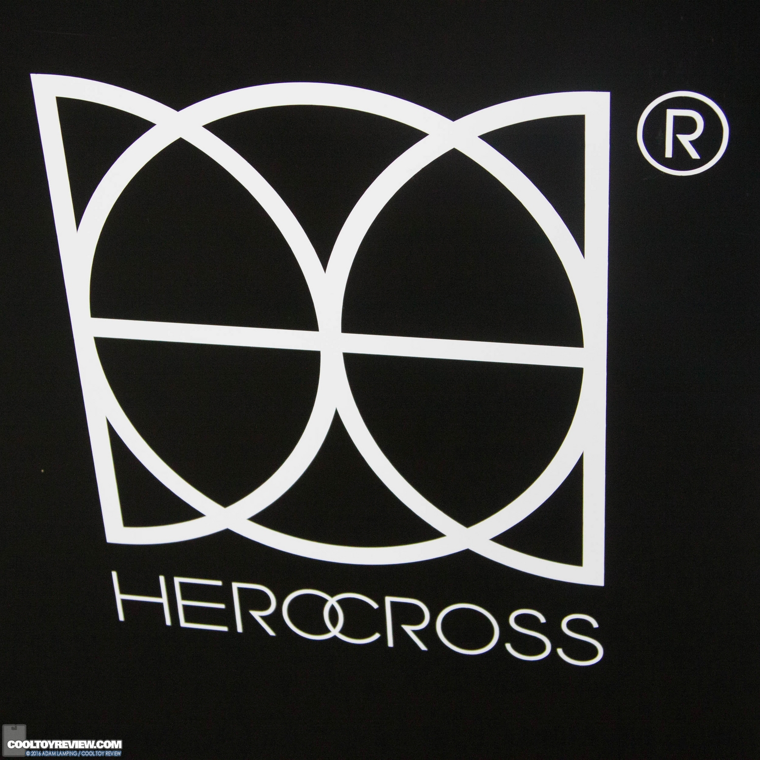 san-diego-comic-con-herocross-booth-001.jpg