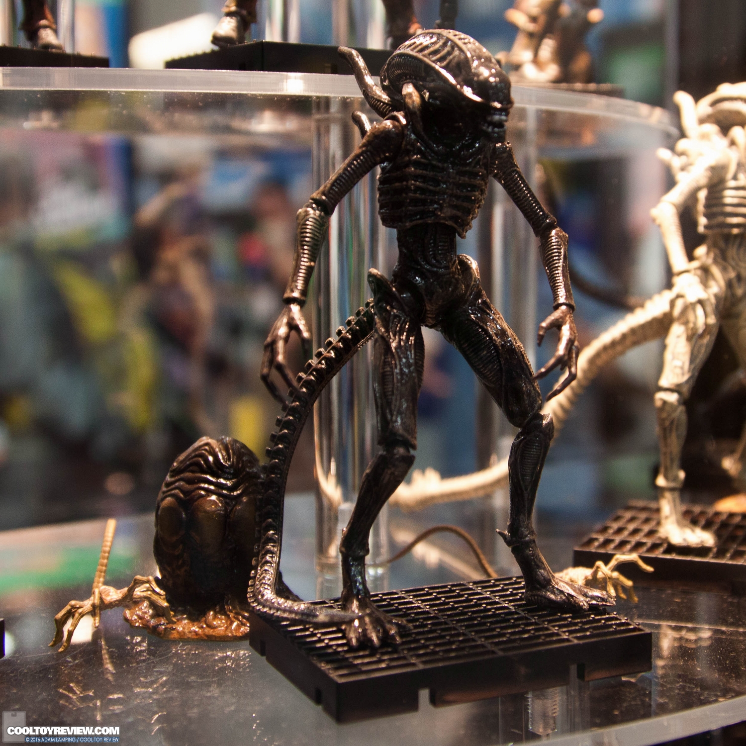 san-diego-comic-con-hiya-toys-booth-018.jpg