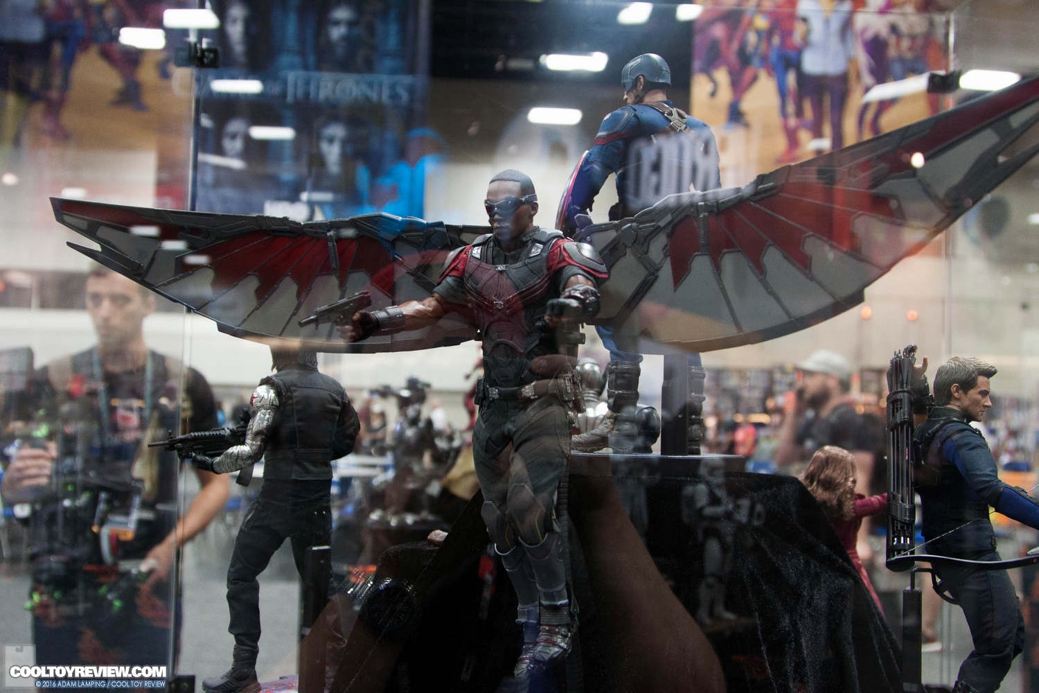 san-diego-comic-con-hot-toys-booth-072.jpg