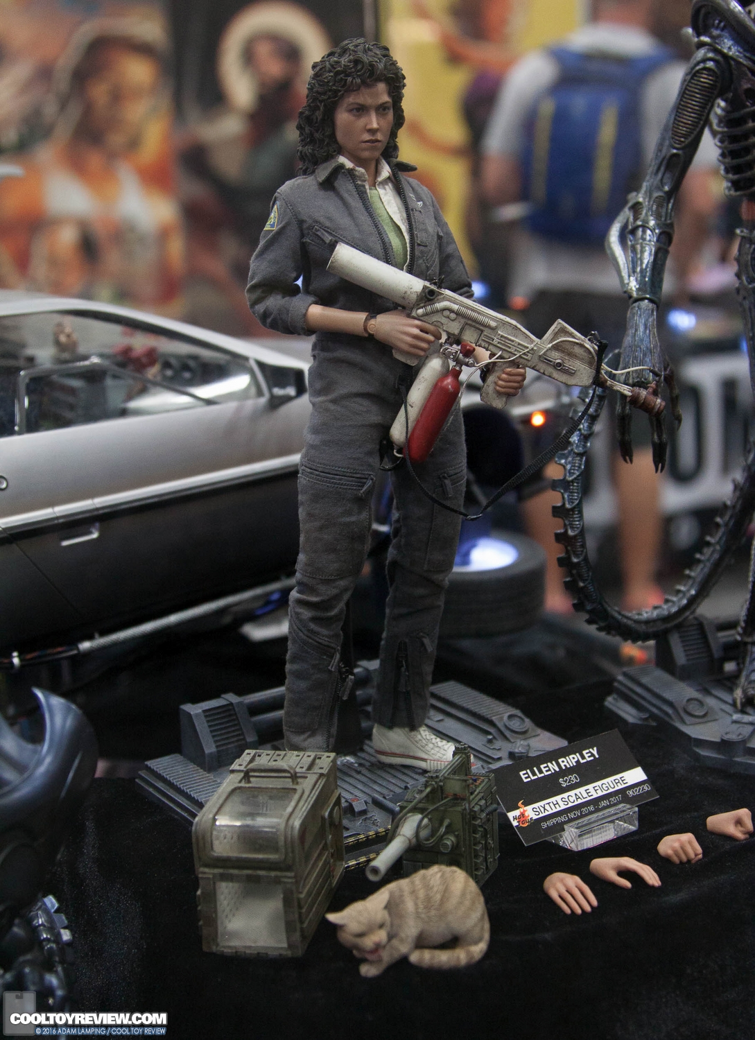 san-diego-comic-con-hot-toys-booth-101.jpg