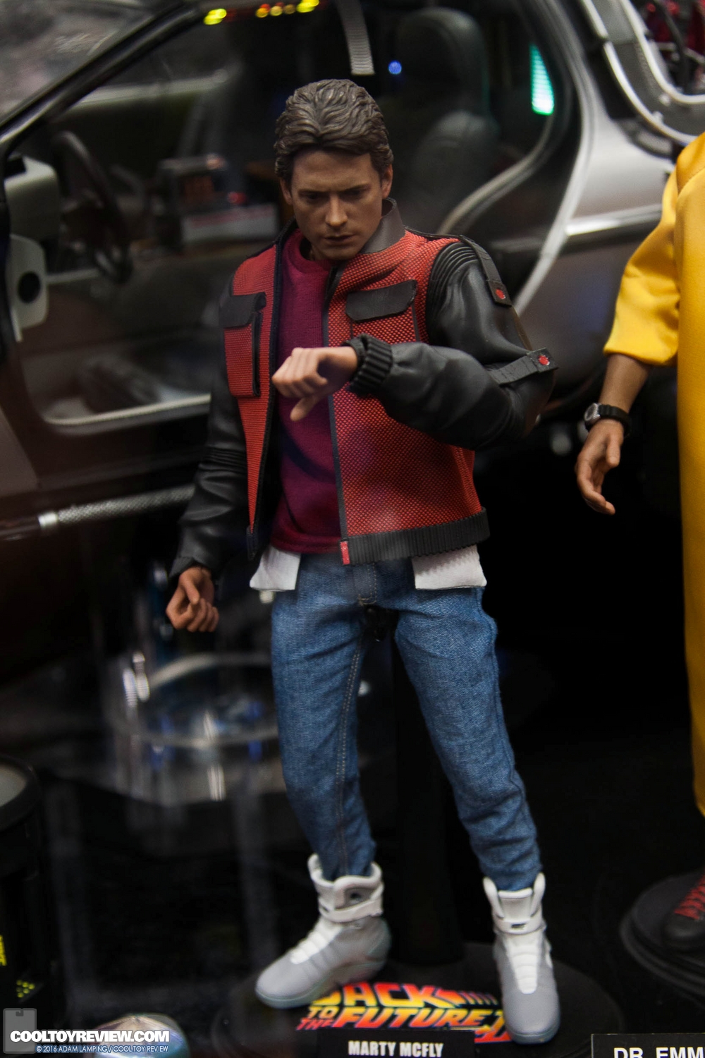 san-diego-comic-con-hot-toys-booth-115.jpg