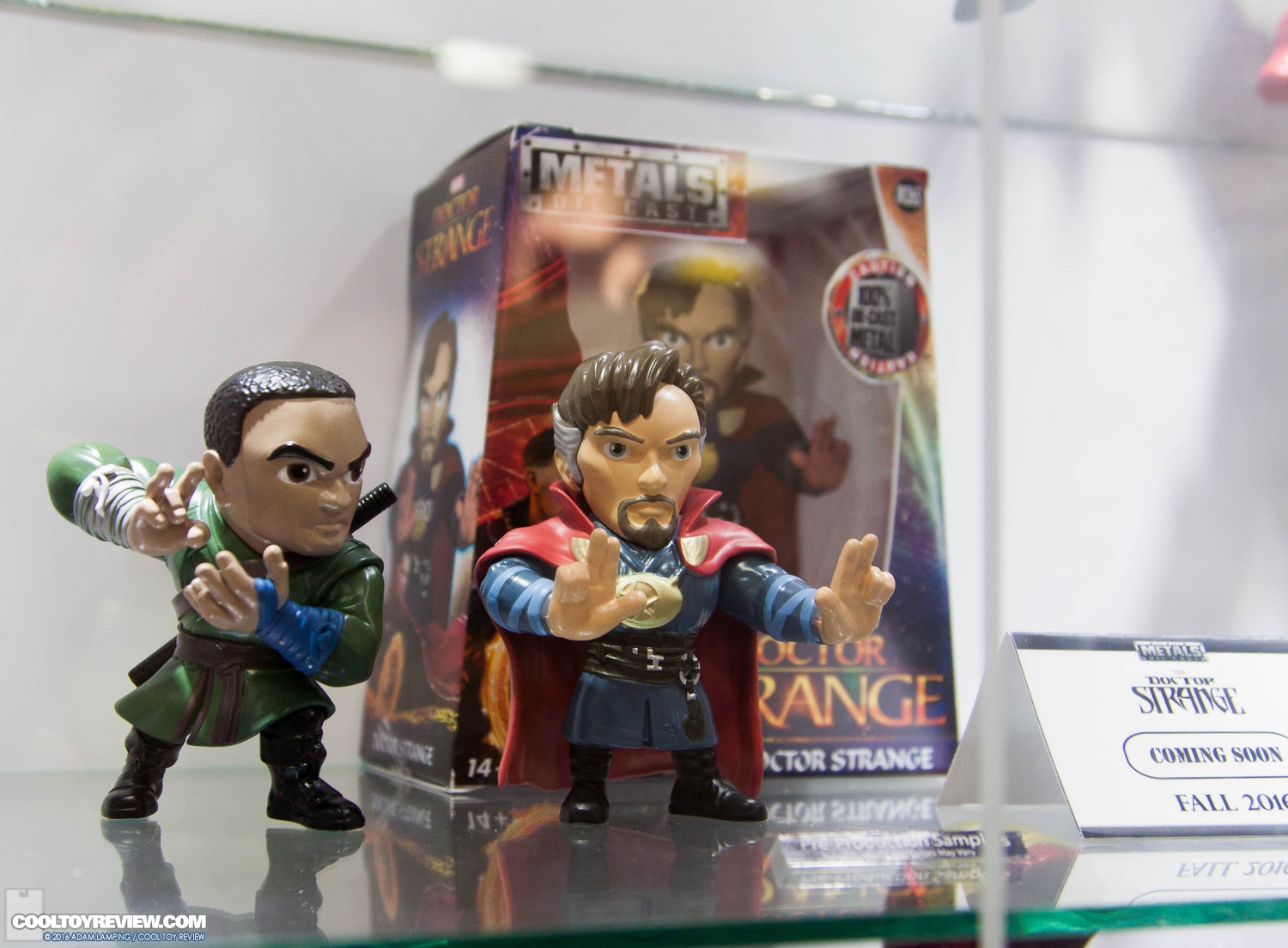 san-diego-comic-con-jada-toys-booth-023.jpg