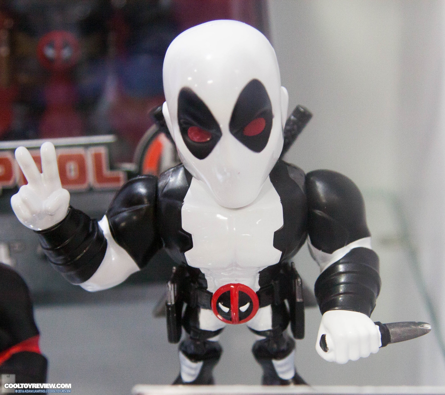 san-diego-comic-con-jada-toys-booth-050.jpg