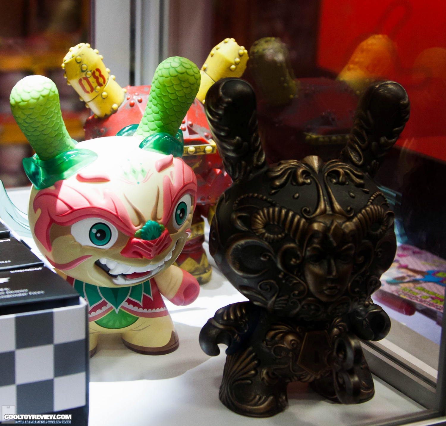 san-diego-comic-con-kidrobot-booth-010.jpg