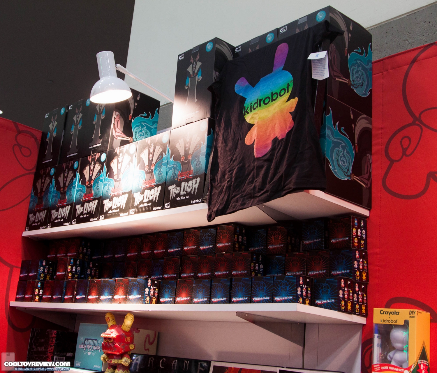 san-diego-comic-con-kidrobot-booth-023.jpg