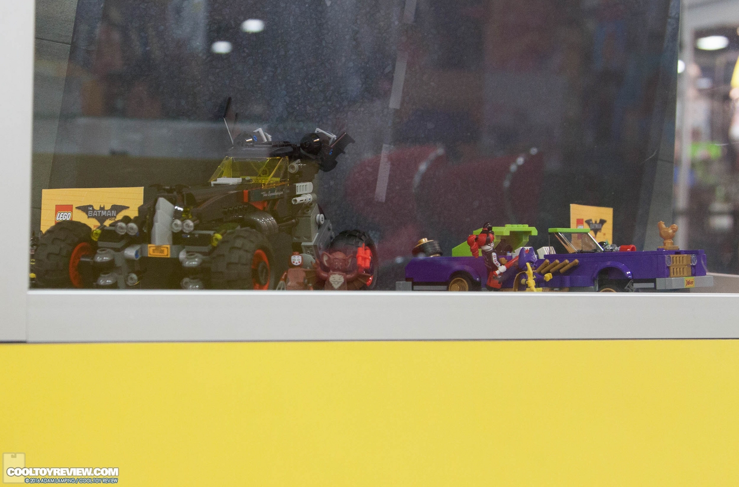 san-diego-comic-con-lego-booth-003.jpg