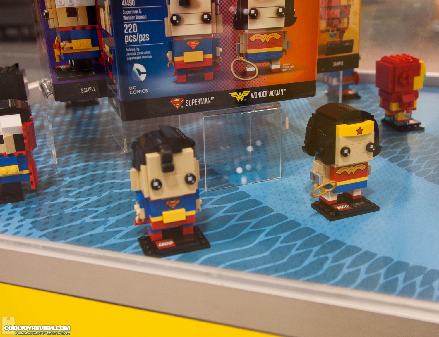 san-diego-comic-con-lego-booth-014.jpg