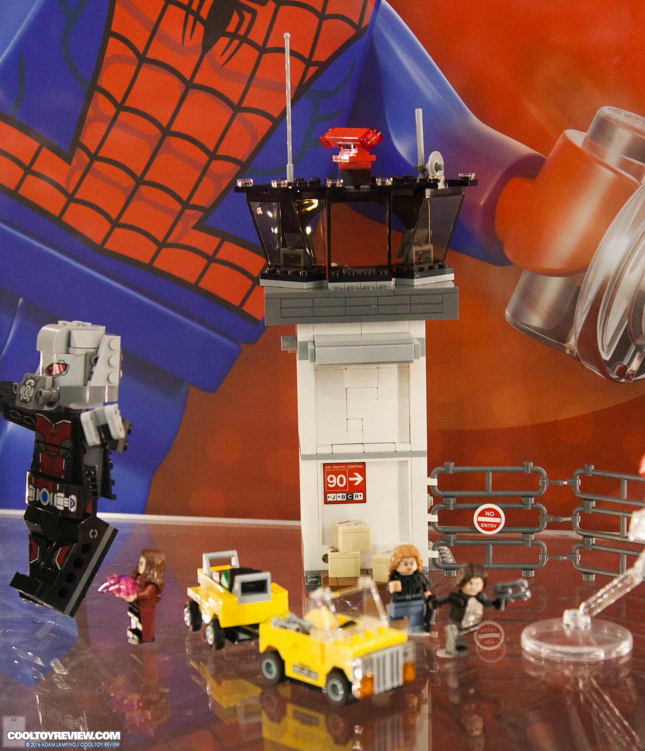 san-diego-comic-con-lego-booth-043.jpg