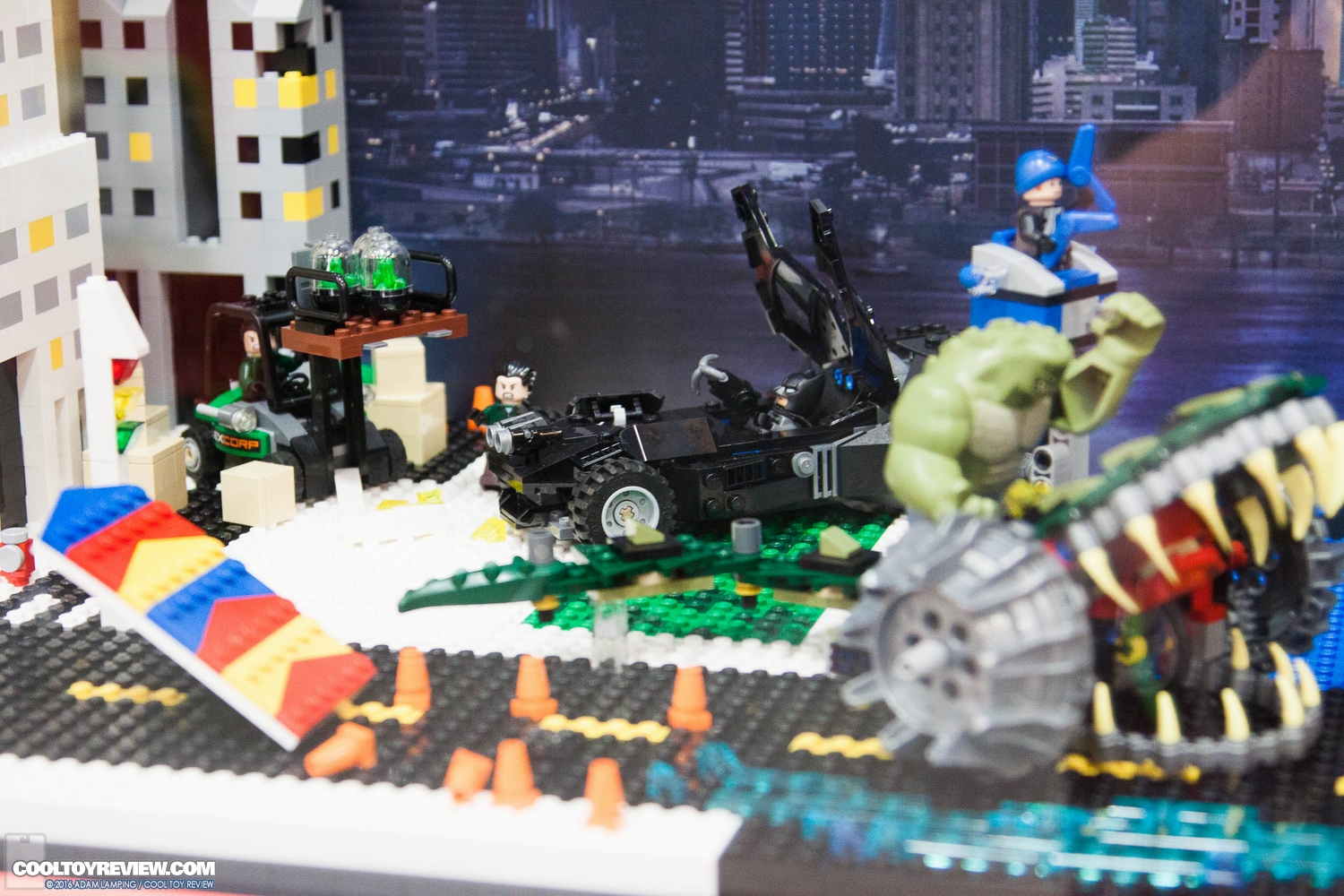 san-diego-comic-con-lego-booth-110.jpg