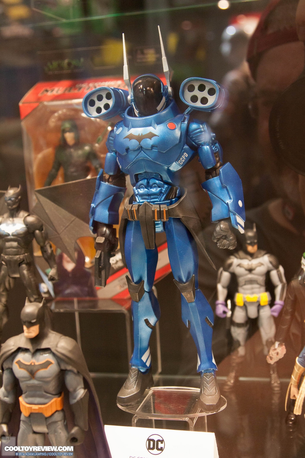 san-diego-comic-con-mattel-dc-comics-multiverse-046.jpg