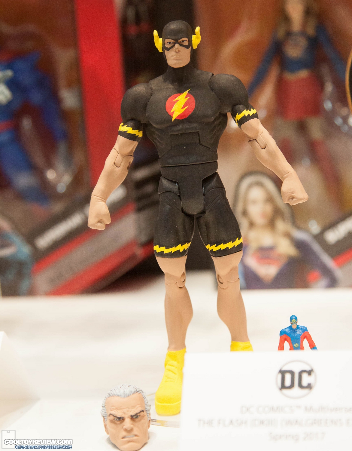 san-diego-comic-con-mattel-dc-comics-multiverse-070.jpg