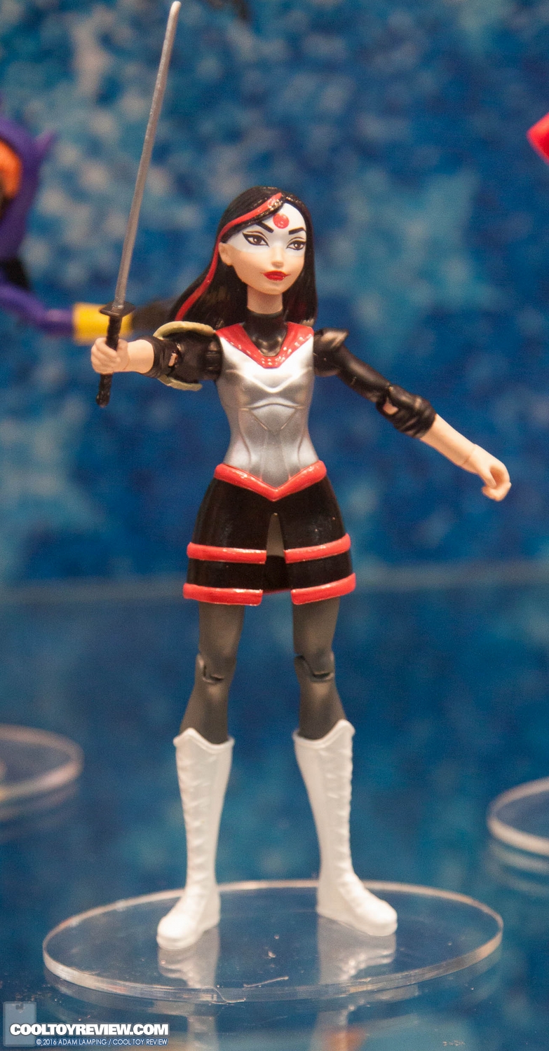 san-diego-comic-con-mattel-dc-super-hero-girls-026.jpg