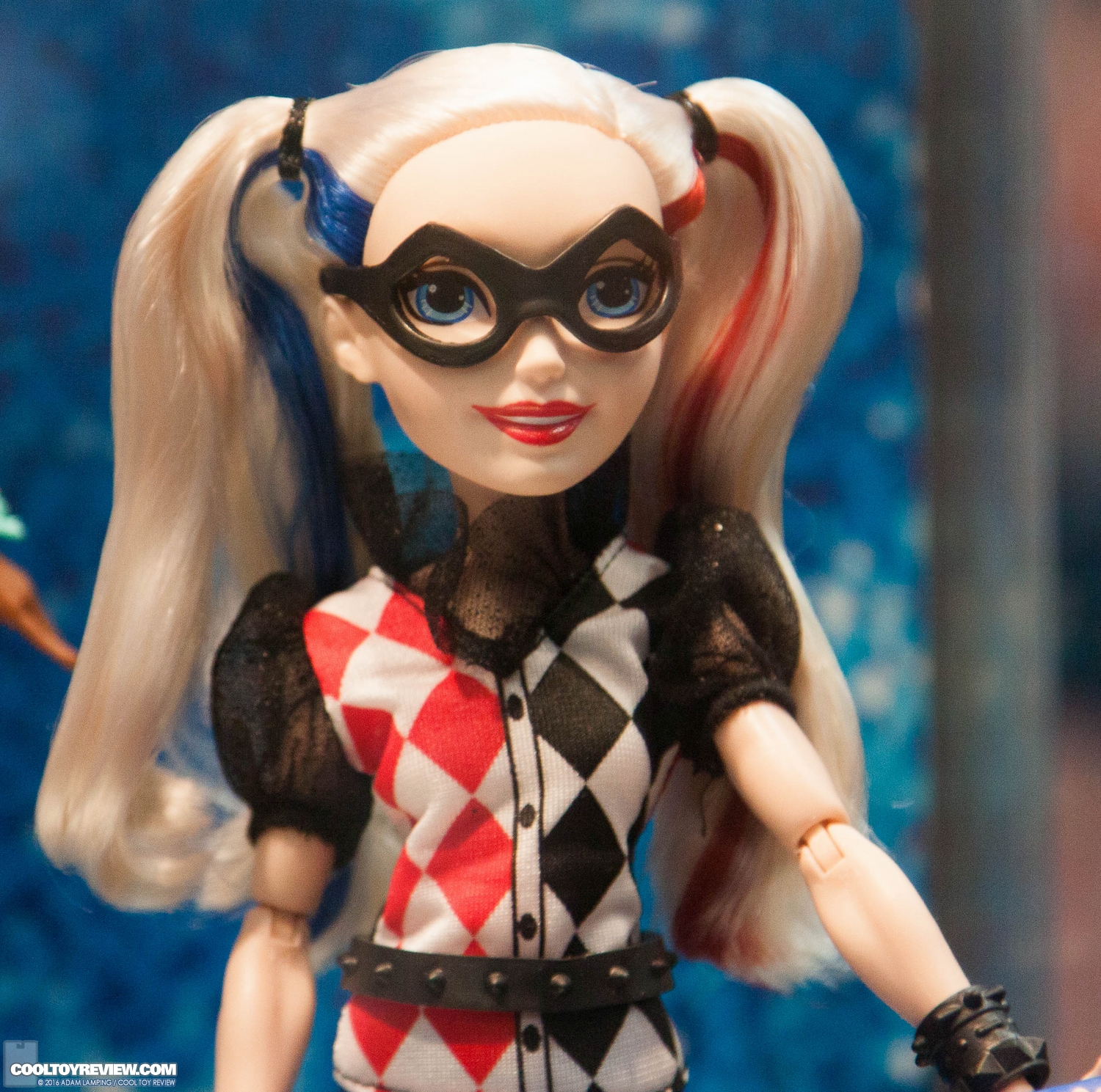 san-diego-comic-con-mattel-dc-super-hero-girls-035.jpg