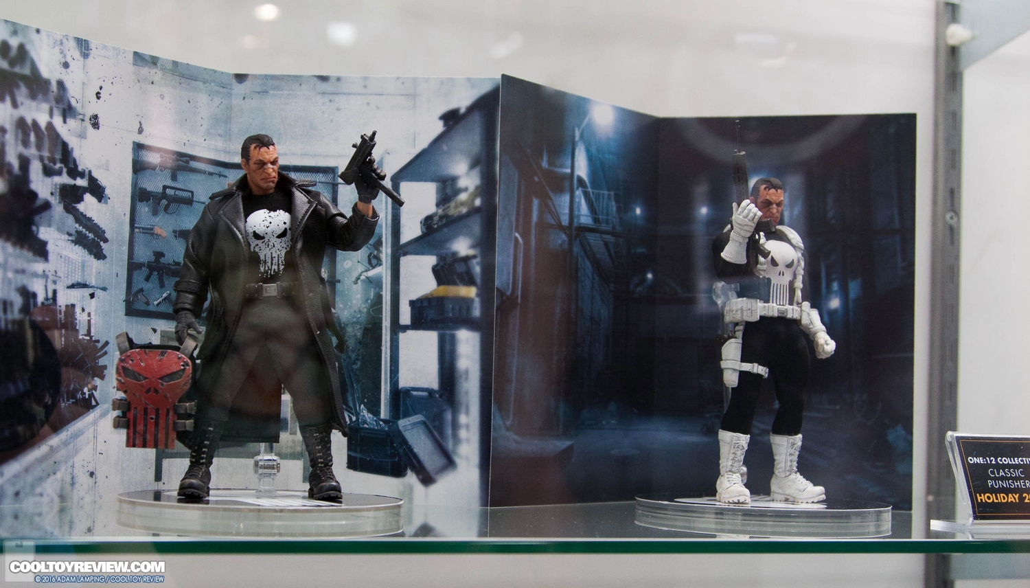 san-diego-comic-con-mezco-toyz-booth-012.jpg