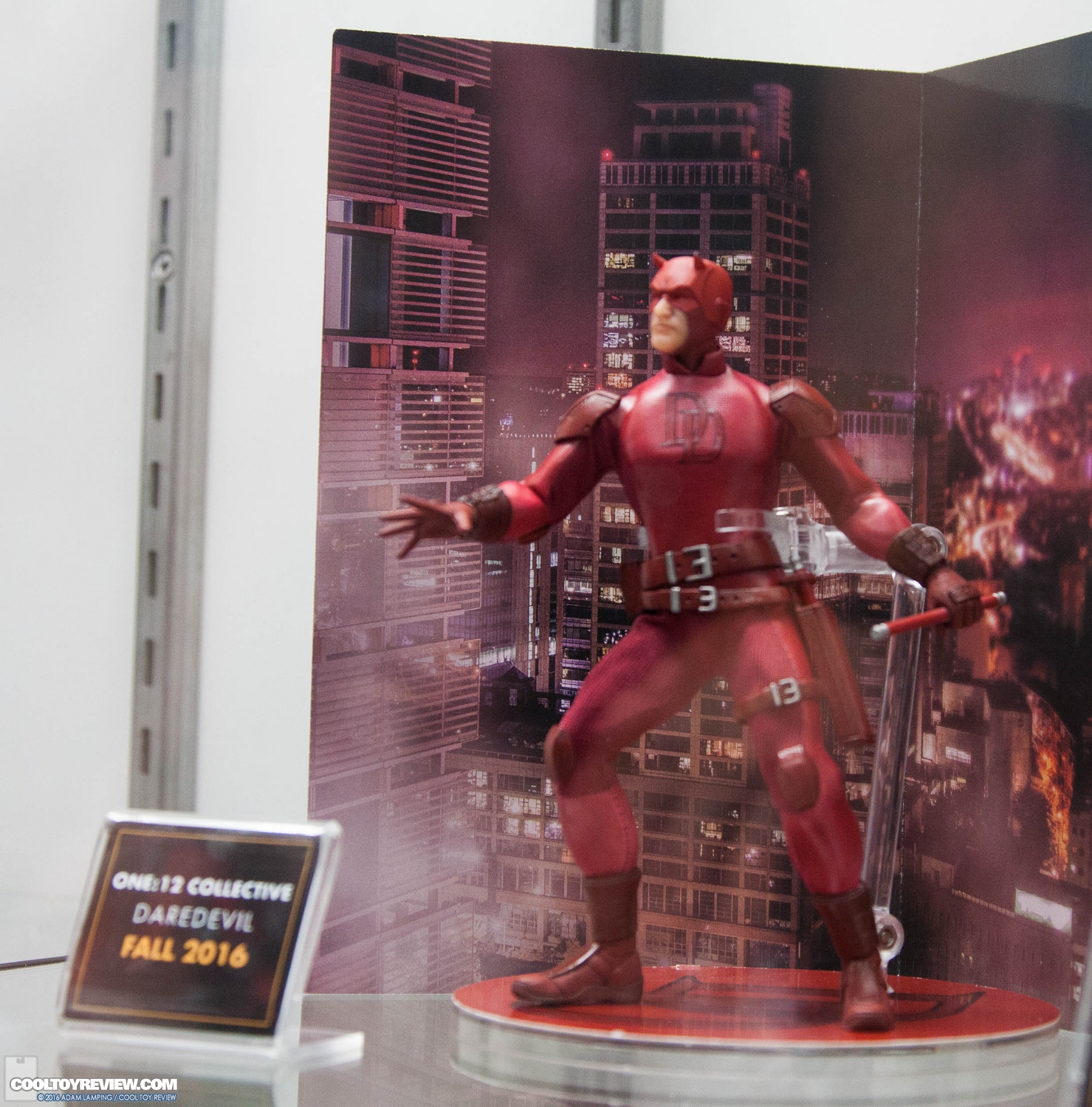 san-diego-comic-con-mezco-toyz-booth-026.jpg