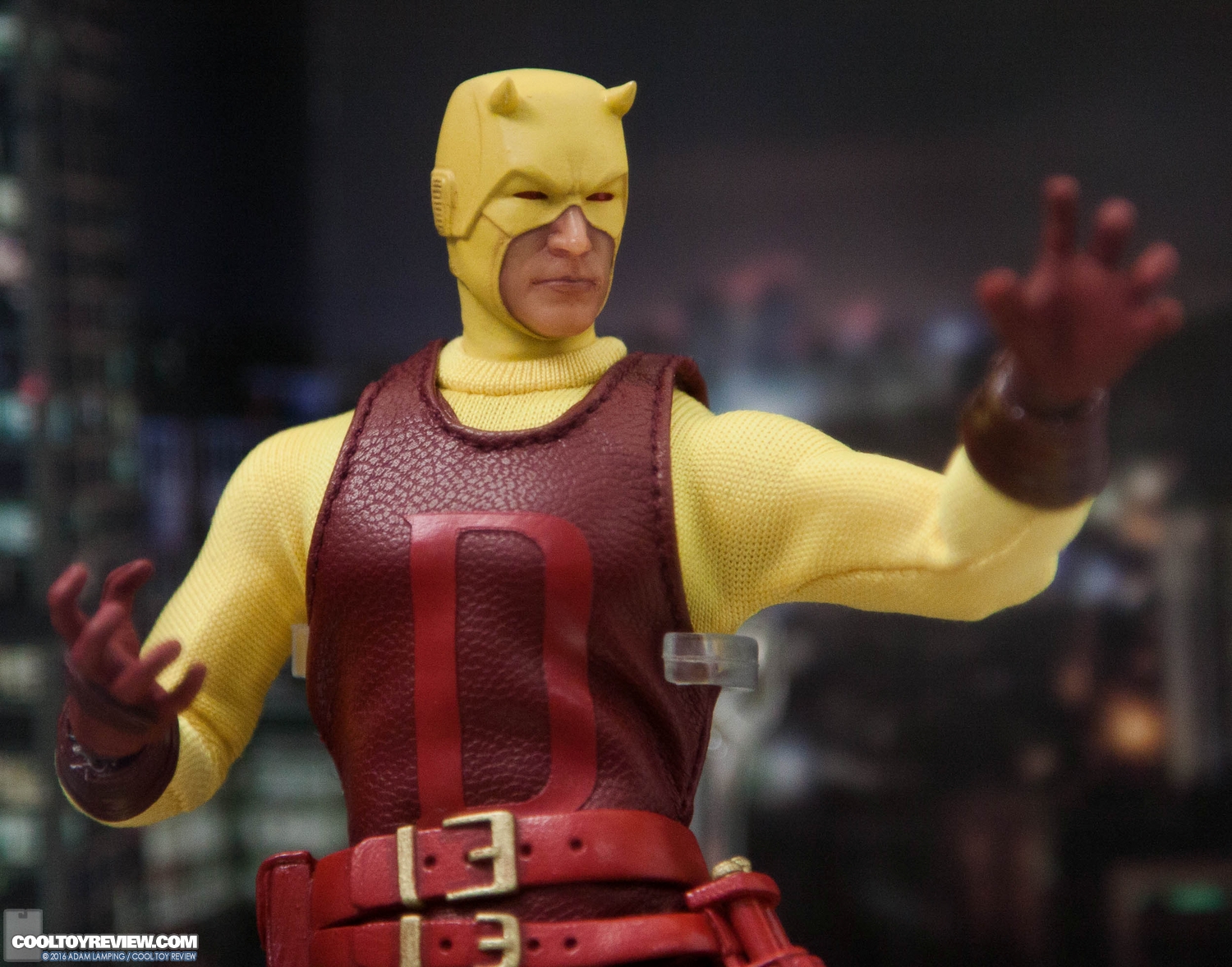 san-diego-comic-con-mezco-toyz-booth-031.jpg