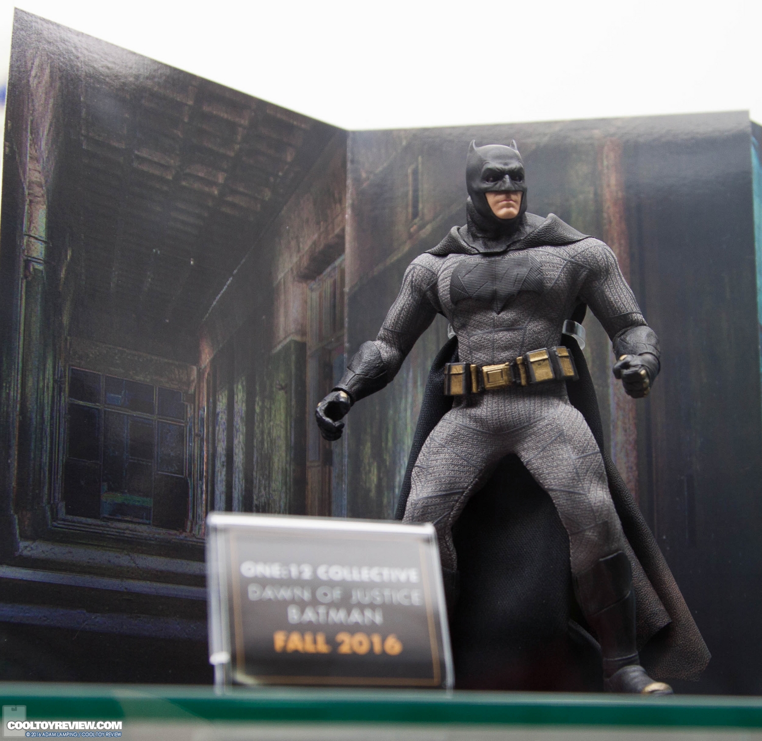 san-diego-comic-con-mezco-toyz-booth-039.jpg