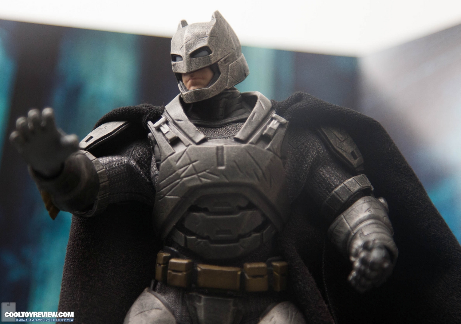 san-diego-comic-con-mezco-toyz-booth-042.jpg