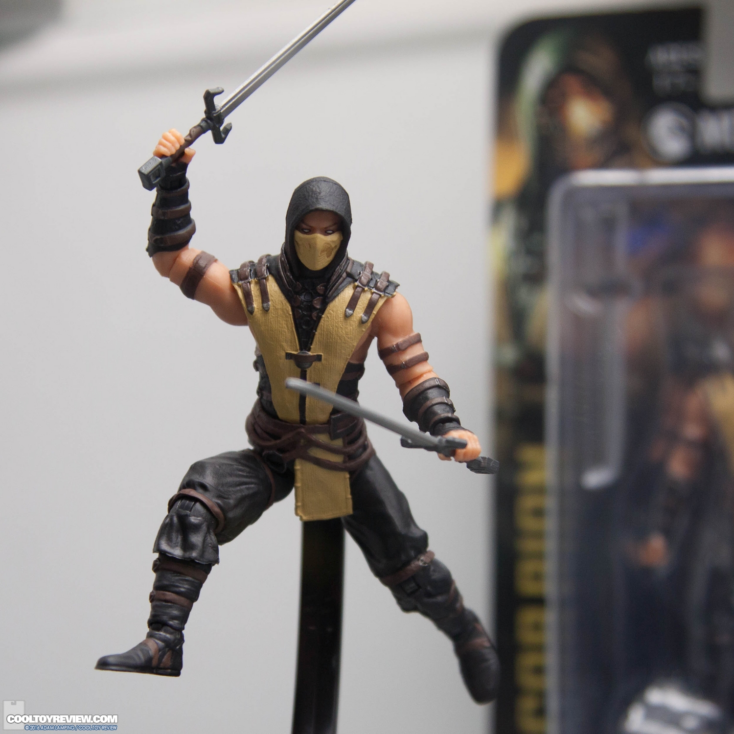 san-diego-comic-con-mezco-toyz-booth-163.jpg