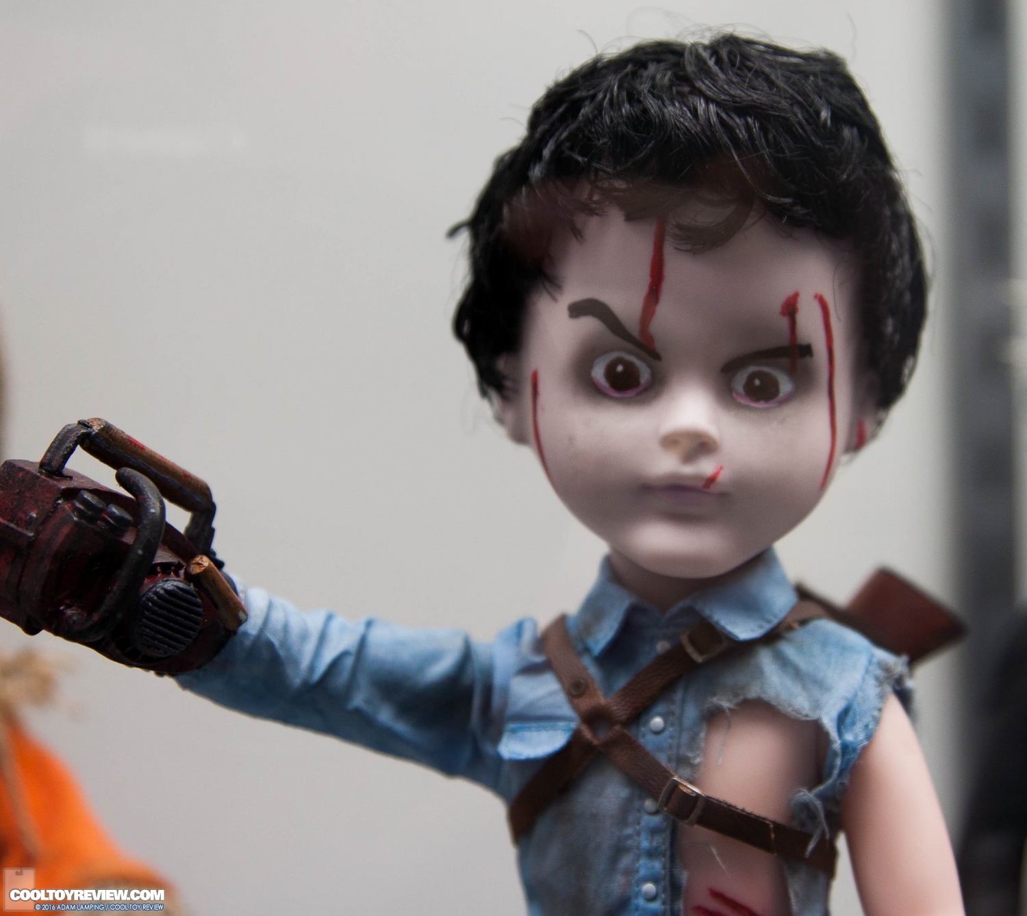 san-diego-comic-con-mezco-toyz-booth-237.jpg