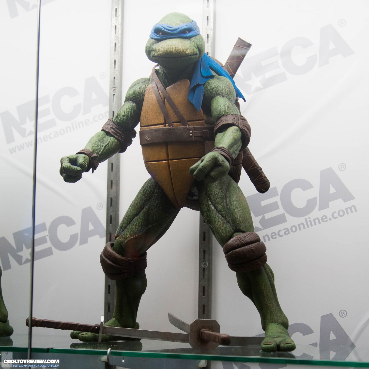 san-diego-comic-con-neca-booth-005.jpg